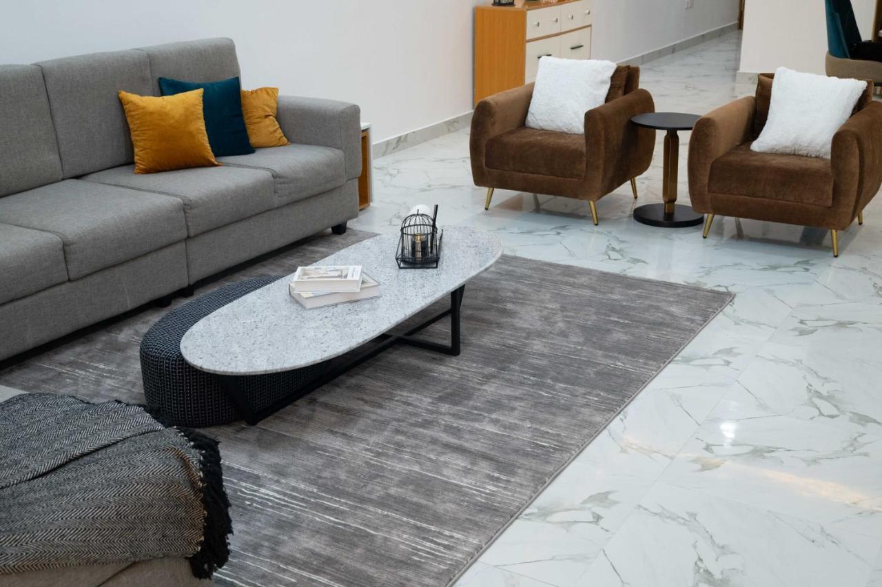 Kay'S Comfort Place Леки Екстериор снимка
